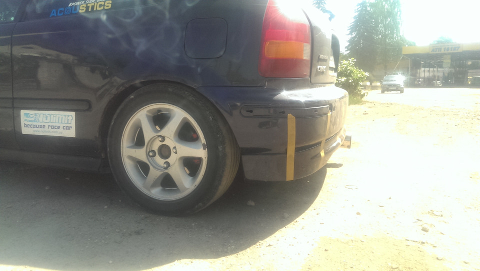 Встановив зядню Губу Type R Style 2