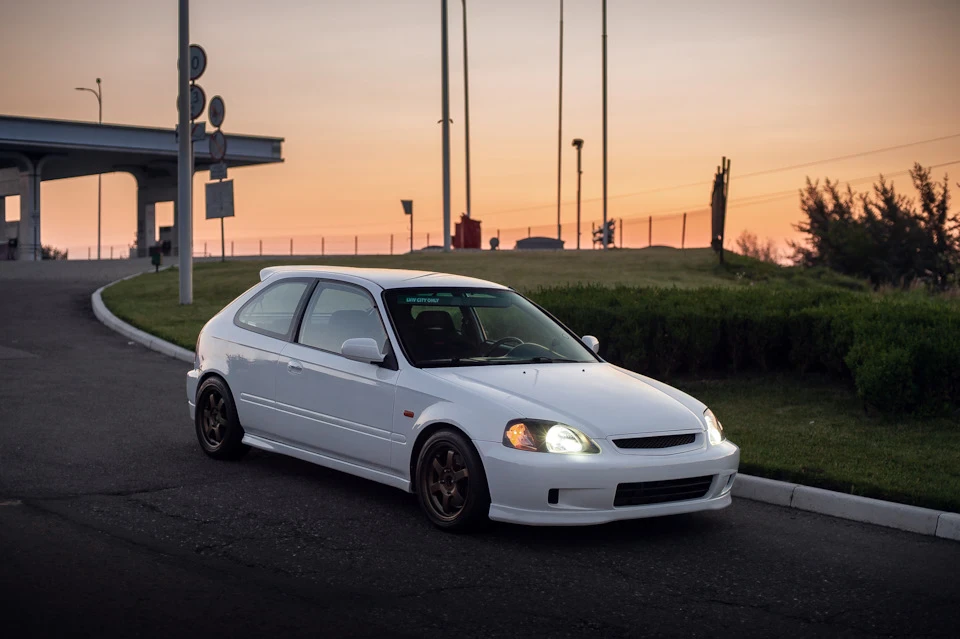 Естетика Civic