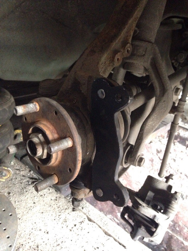 Установка Wilwood Dynalite 4 pistons brakes 5