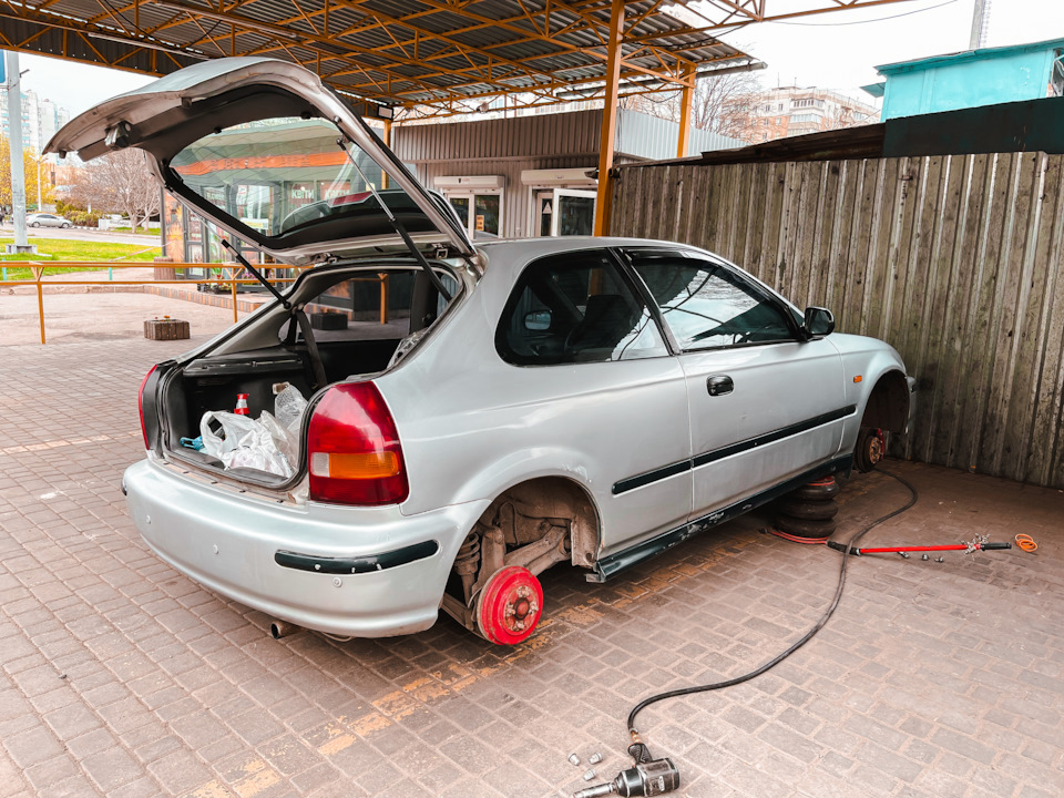 Купива диски VOLK RACING TE37 4
