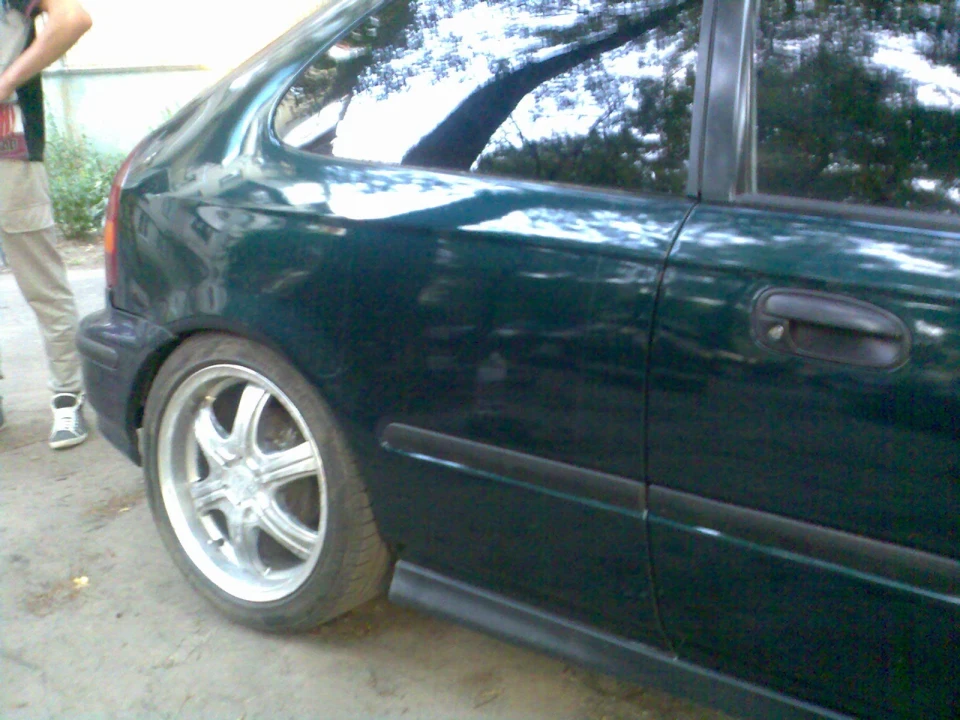 приземлились