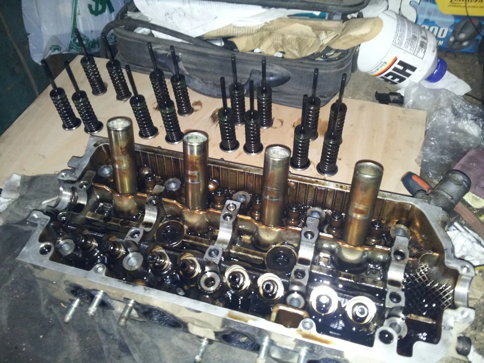 Розкол двигуна D14A4