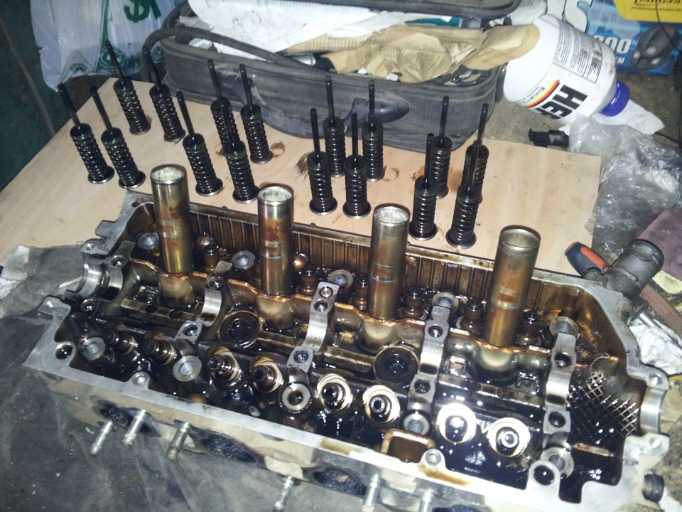 Розкол двигуна D14A4 1