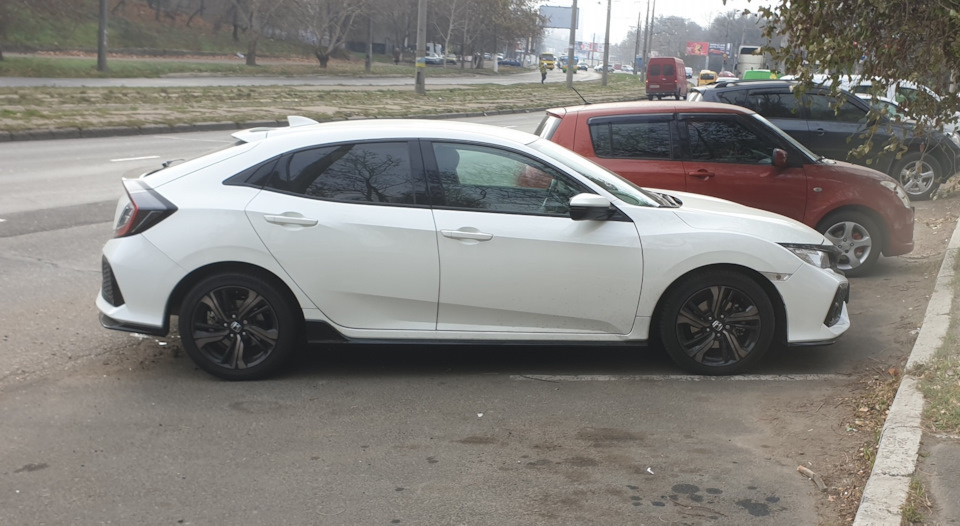 Заряджання акумулятора не піднімаючи капота. Частина 1. 1