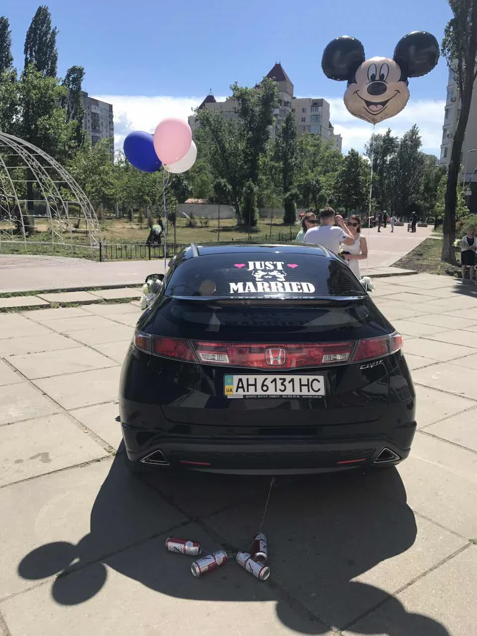 Може до церкви сходити...