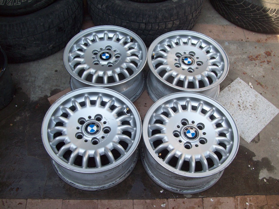 продам диски на БМВ 7JХ15 1