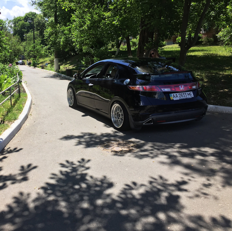 Все на місці 3