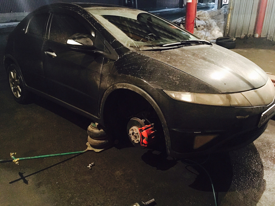 Honda Civic 5d 8 gen: Запахло навесні 5