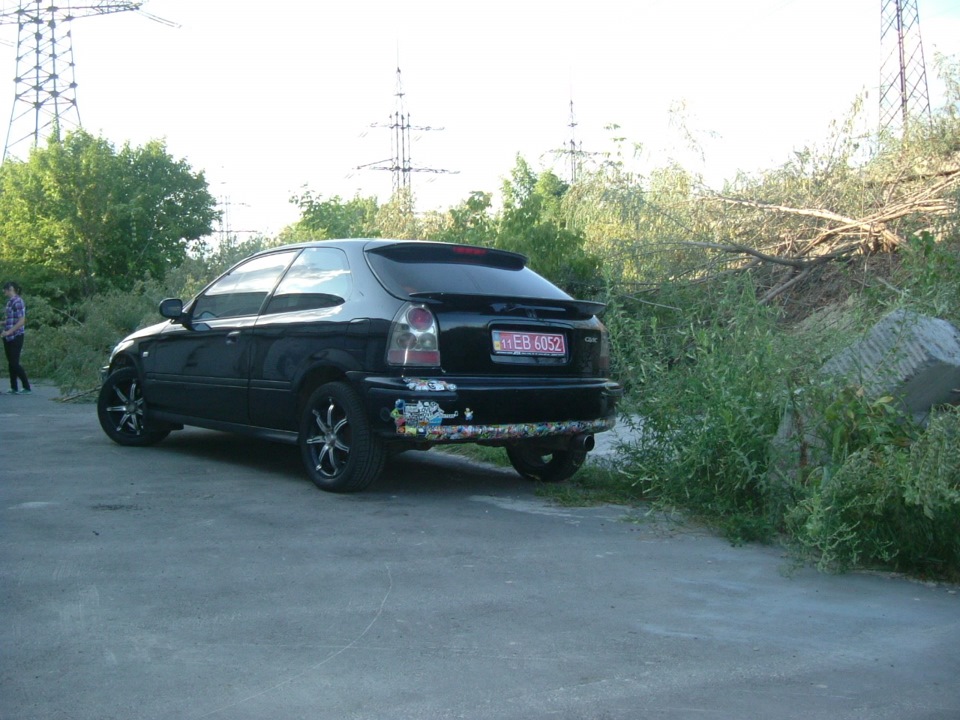 Стикер Бомби 4