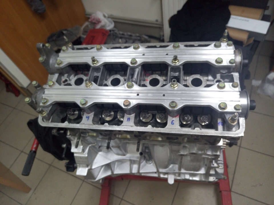 Складання двигуна B18C частина 2 2