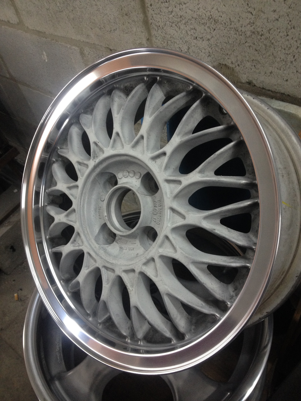 Поліруємо цікаві тапочки (BBS for VW) 1