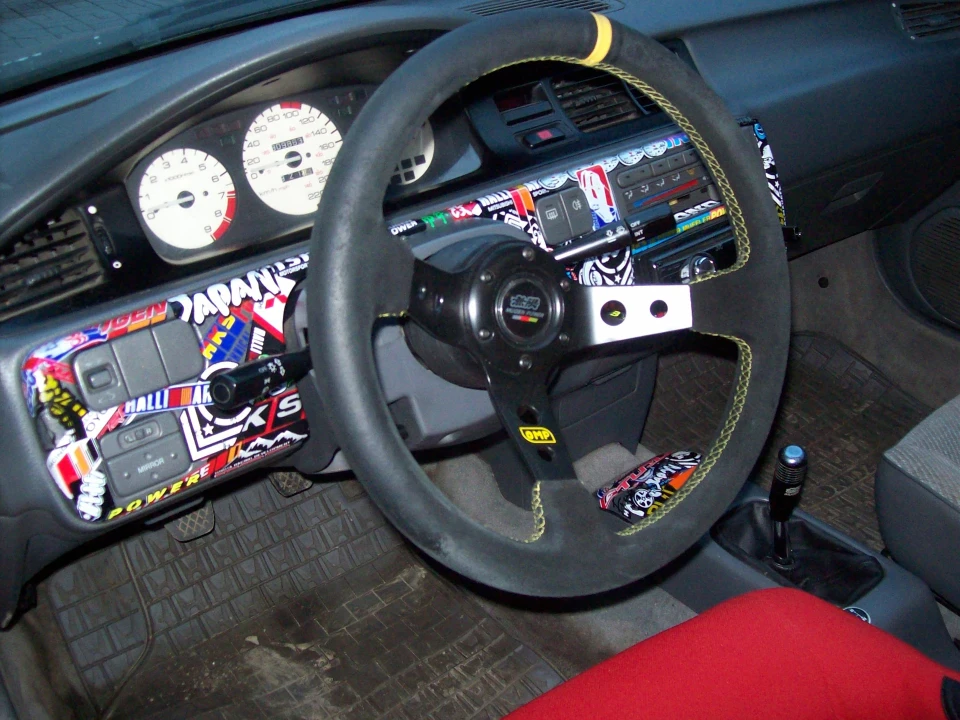 Stickerbomb і shortshifter