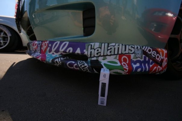 Stickerbomb 4