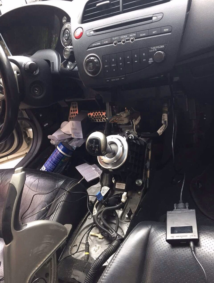 AUX 4