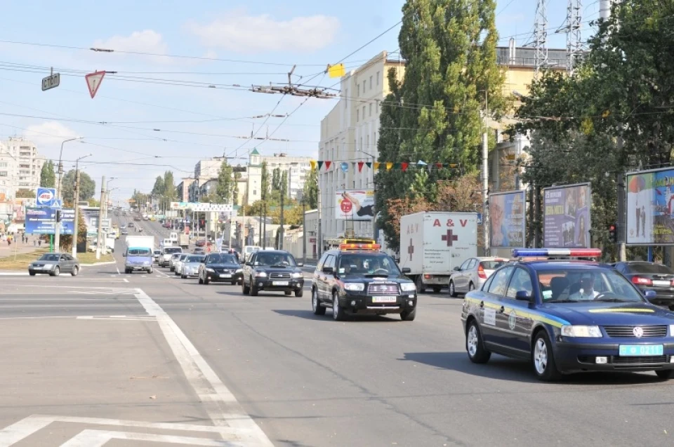 Парад автоклубів) Плюс бонус)