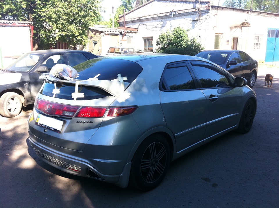 установка спойлера від Тайп R 3