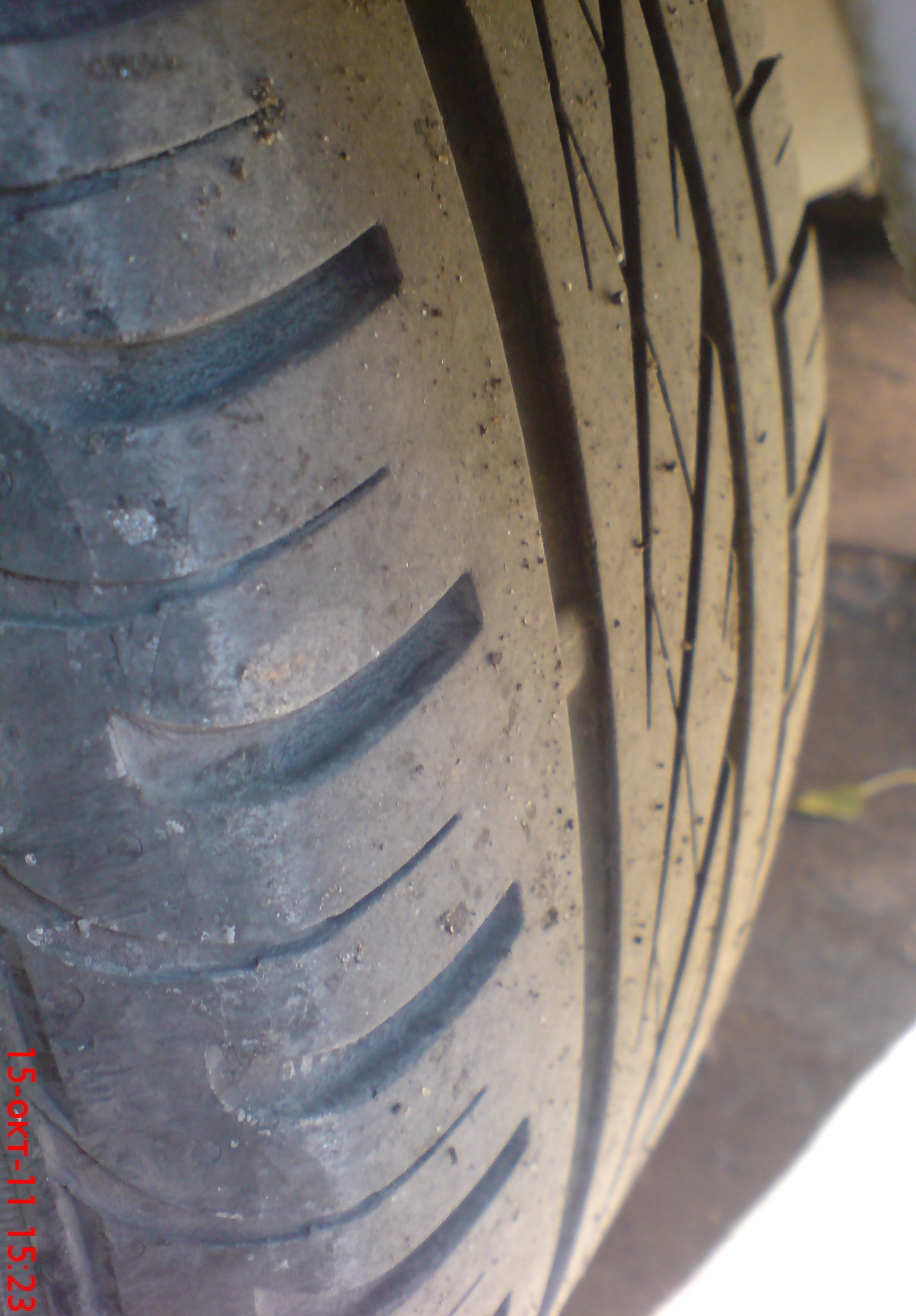 Продам Резю 195/55 R15 85H Continental ContiPremiumContact 2