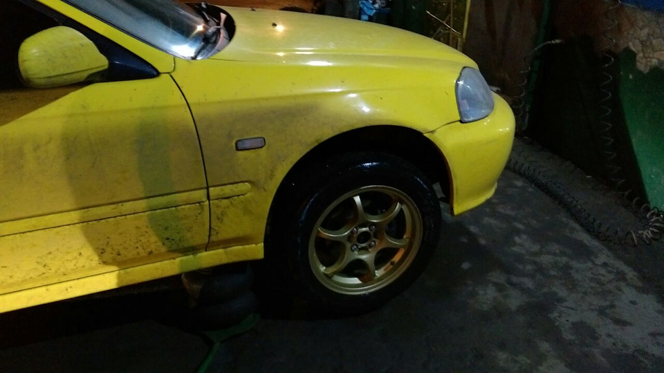 Прикладка дисків Advan Racing RGII R16. 7JJ. 4*100. 1