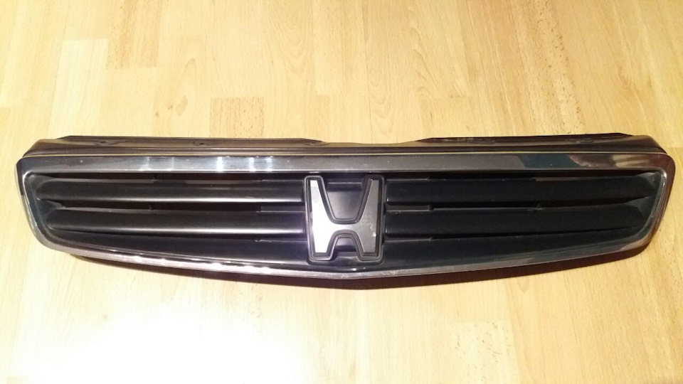 Решітка Honda Civic EK рестайлінг. 1