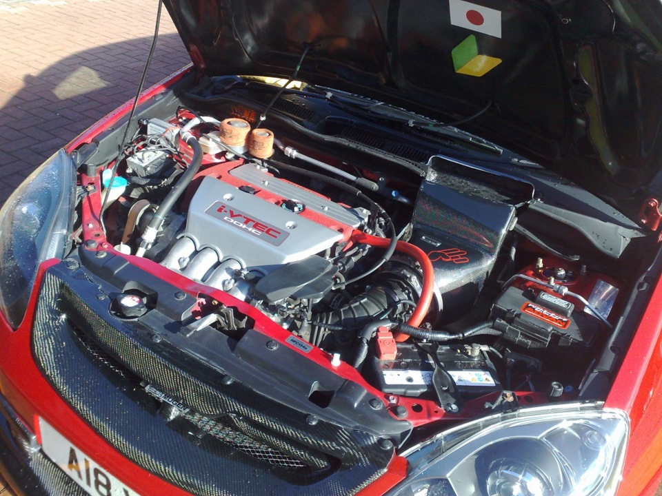 Карбонові впуски Tegiwa для моторів Honda B/K/H/F-серії 3