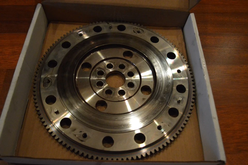 Полегшений маховик Fedanza