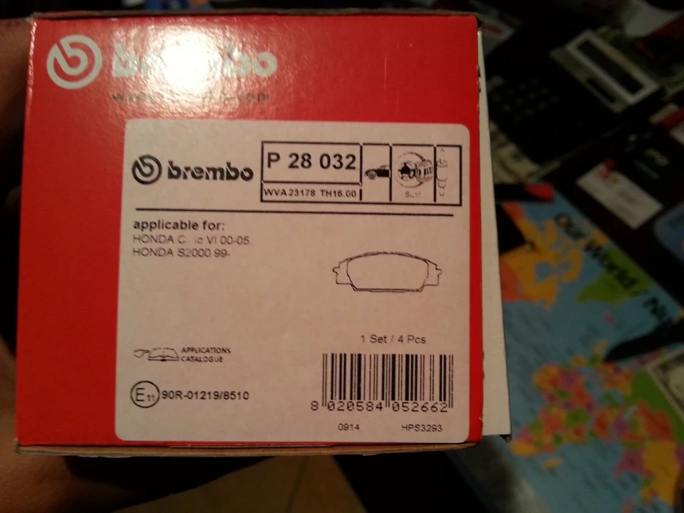 Передні колодки Brembo