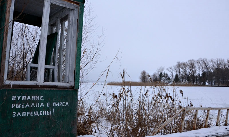 Маленька жовта наклейка 2