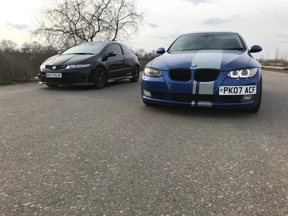 honda civic type R vs BMW 335i 1