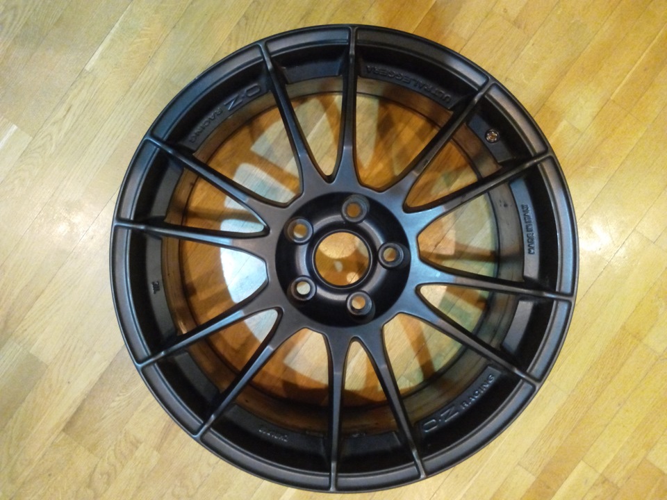 OZ Ultraleggera matt black та гайки Muteki 2