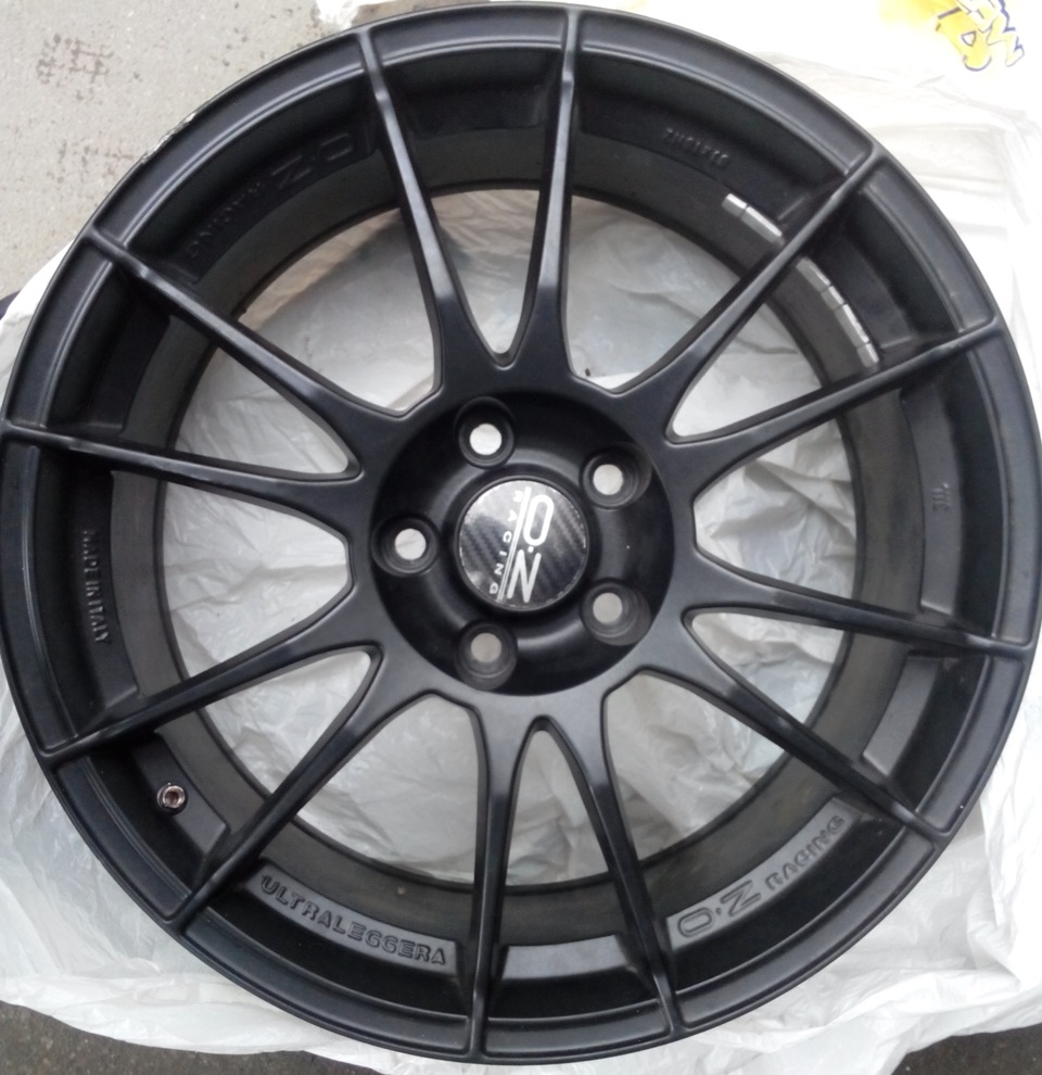 OZ Ultraleggera matt black та гайки Muteki 1