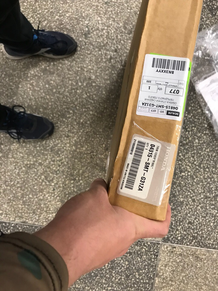 ТО, заміна масла, гальмівних колодок та обшивки сидіння. 4