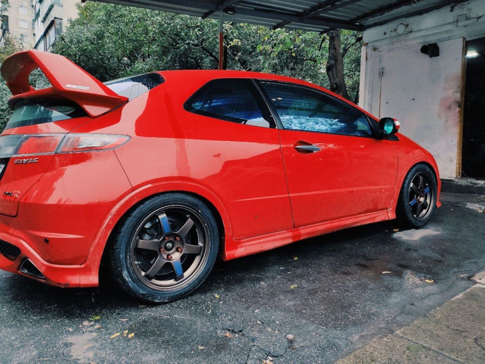 Rays Volk Racing TE37, WestLake та новий рекорд Фео 1