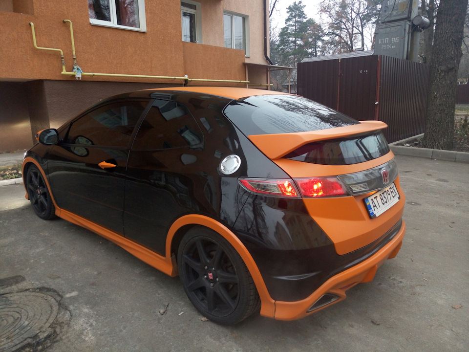 У нас тут сніг розтанув 2