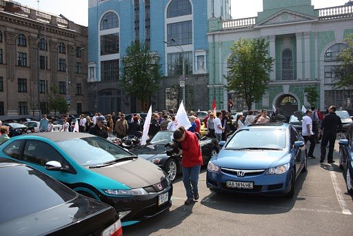 1 травня Хонда зліт ... 4