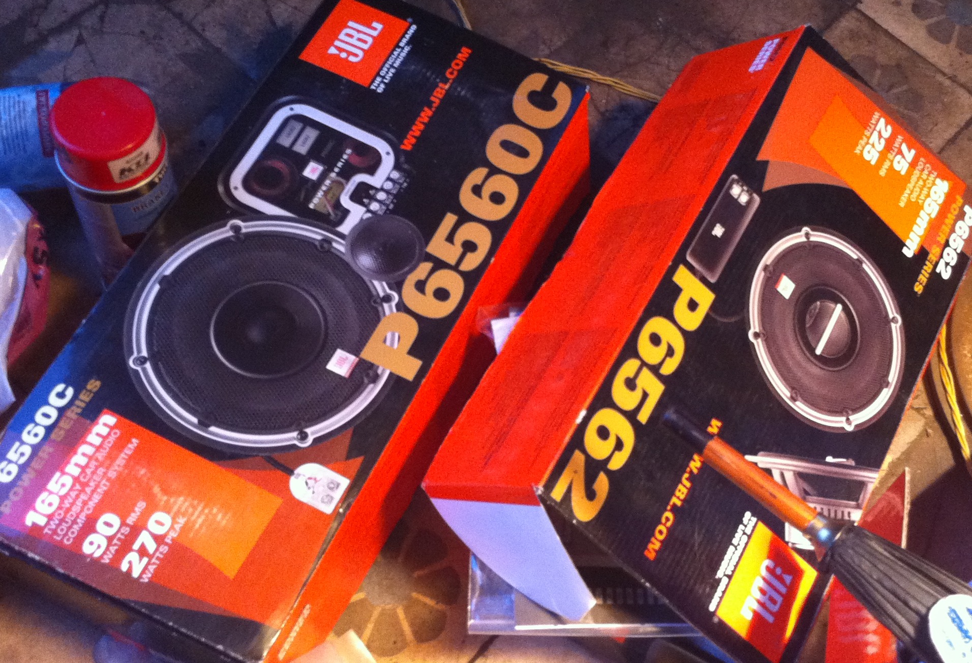 Скоро... Повністю завантажено JBL PowerSeries 2