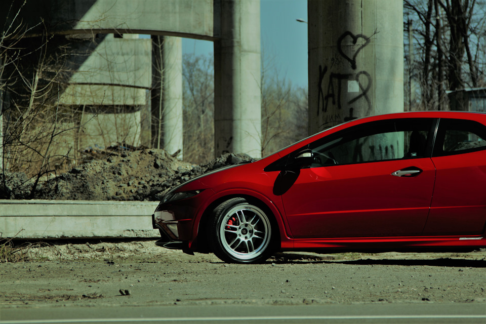 Фото Honda Civic TypeR FN2 3