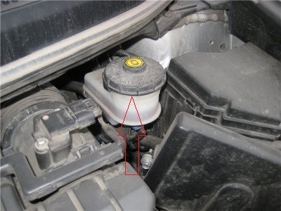 Заміна задніх гальмівних колодок Honda Civic 4D 2