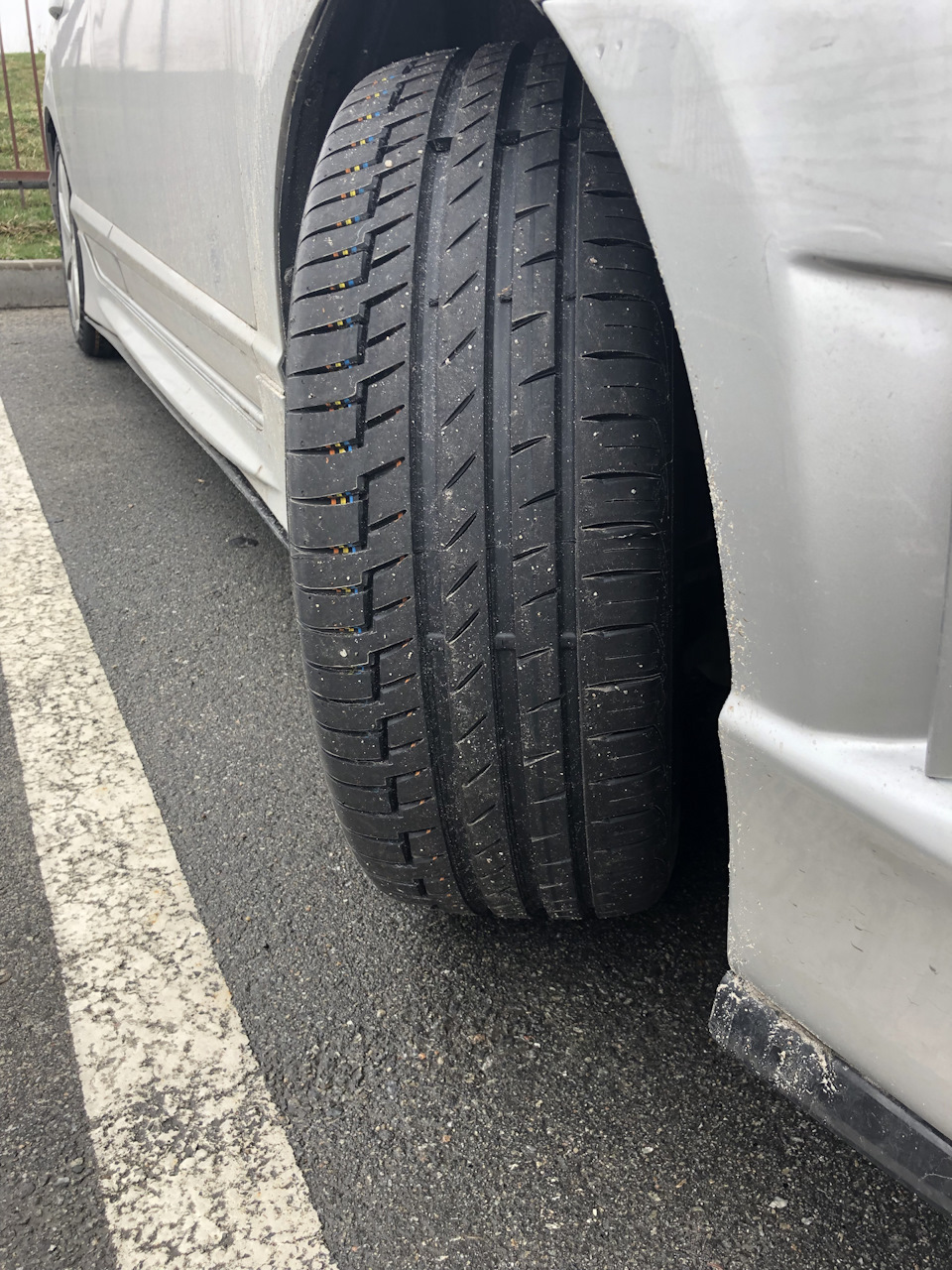 Continental ContiPremiumContact 6 215/45 R17 91Y XL FR 4
