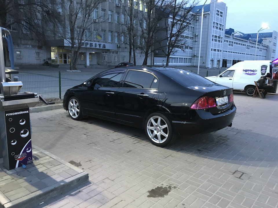Фотки фотки і пильовик як у сокири;) 2