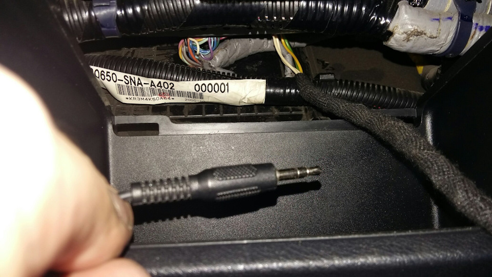 AUX to jack 3.5 у штатну магнітолу без зняття 5