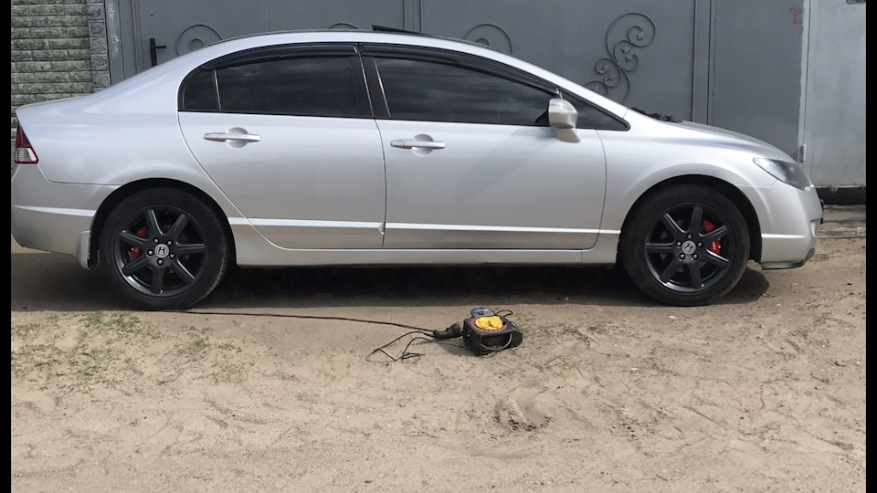 Трохи колгоспу))))накладки brembo)) 1