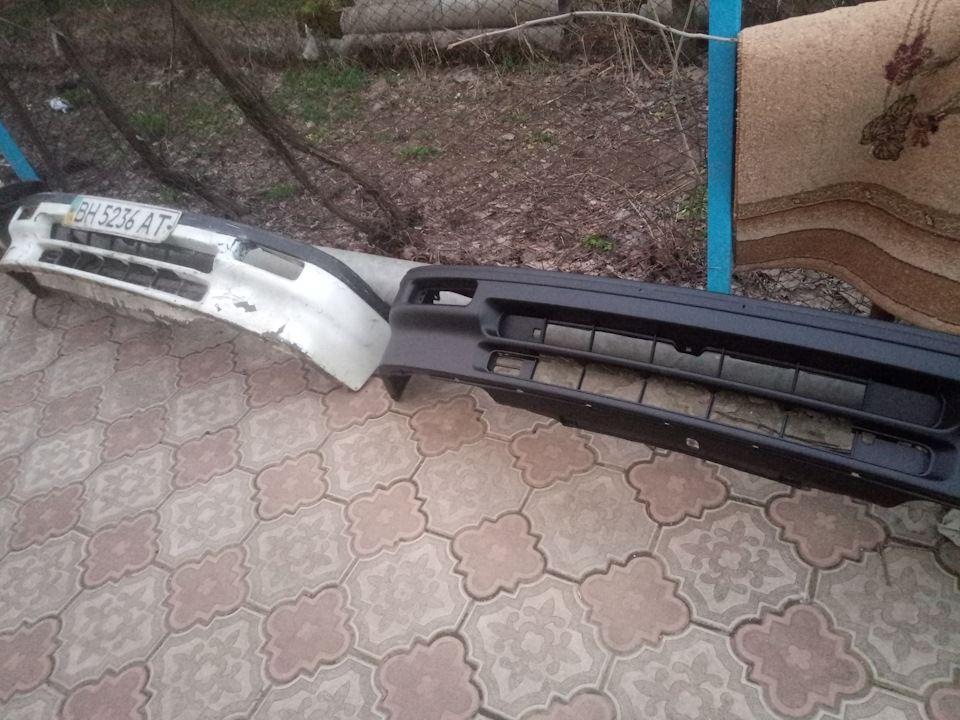 Новий бампер та губа VW Golf 3 GTI 2
