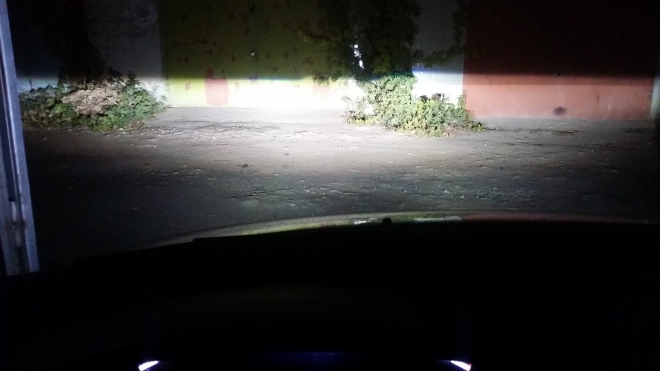 Світло фар 3