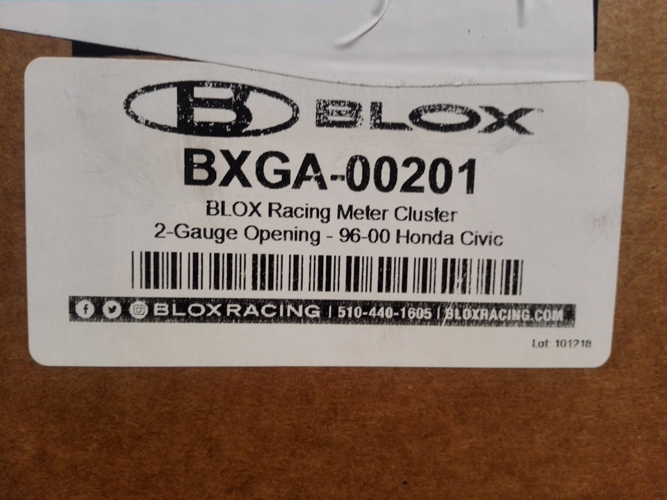 Посилання №6 From USA to Ukraine Консоль панелі приладів Blox 2