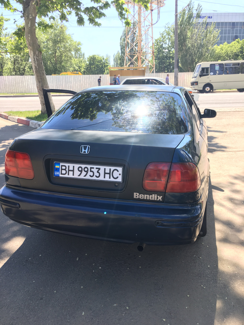 Продаю 4