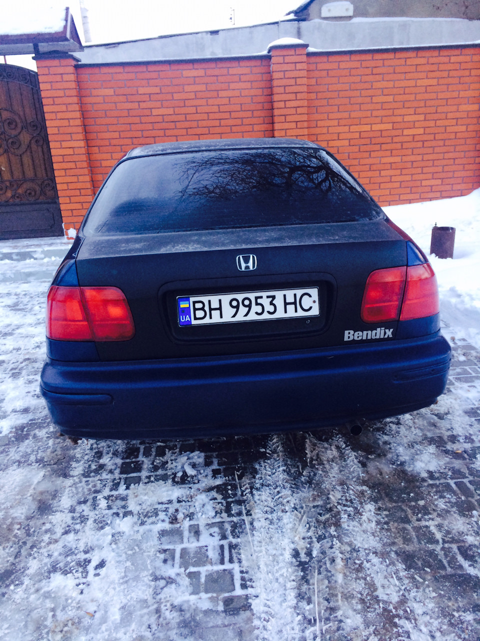 Задні ліхтарі 3