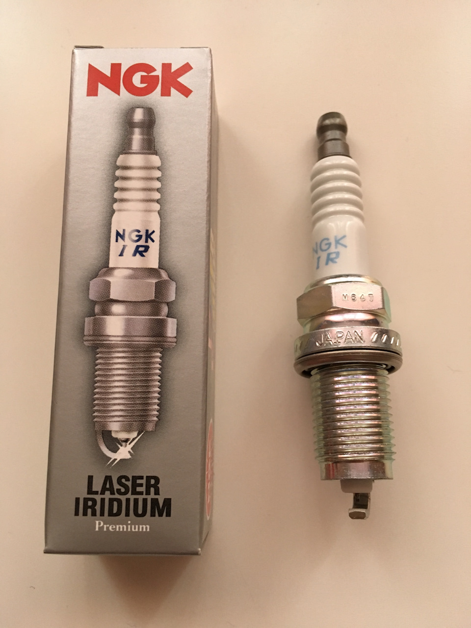 Свічки запалювання NGK LASER IRIDIUM 3