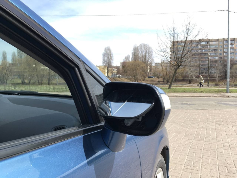 Заміна вкладиша бічного дзеркала 2