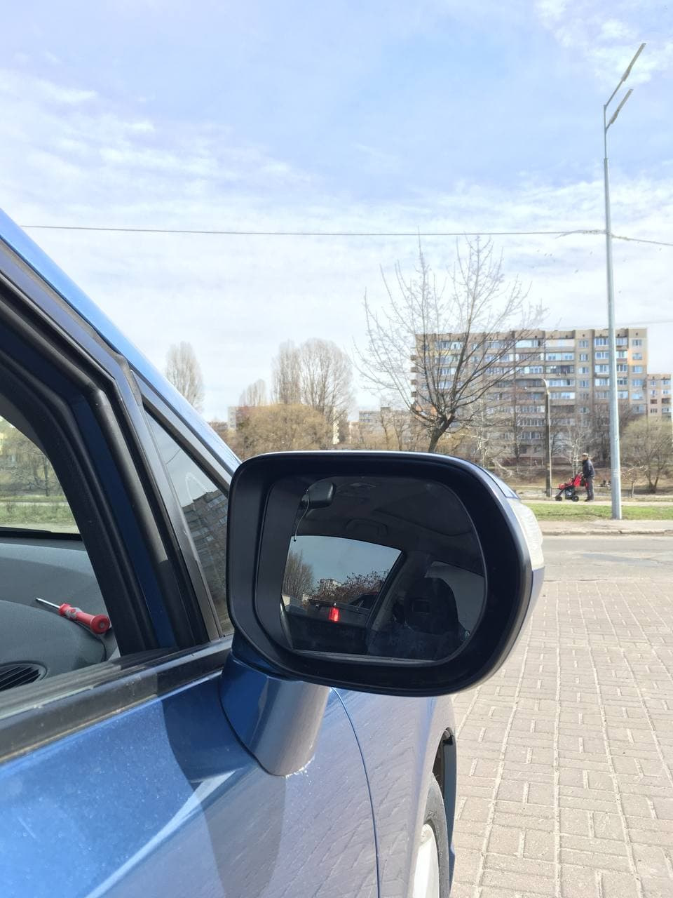 Заміна вкладиша бічного дзеркала 4