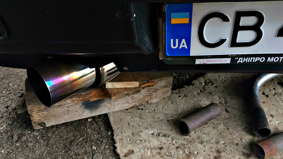 Знову заміна гофри та установка банки, а також прикупив колонки потужнішими і більшими 3